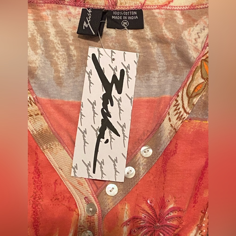 NWT Zashi Embellished 3/4 Sleeve sequin beaded knit top. 100% cotton. Medium. - Picture 4 of 5